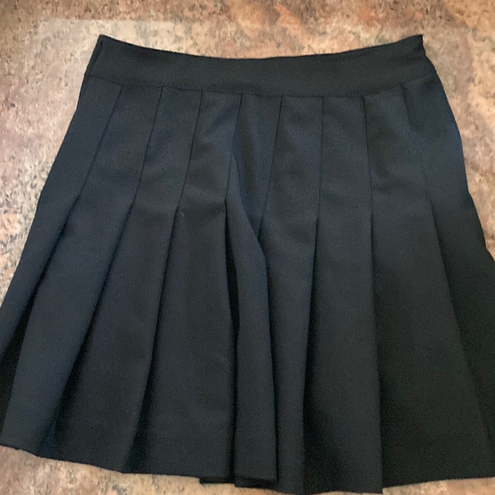 🌟 4/$20 Love Tree pleated mini skirt